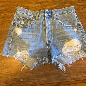 Levi shorts